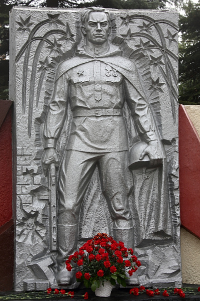 Мемориалу Славы на литейном заводе – 35 лет